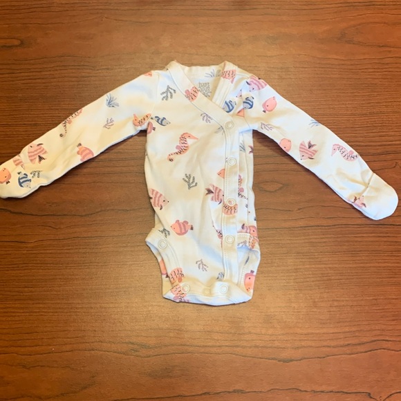 Just one you made by Carter’s long sleeve t-shirt onesie bundle (2) - Picture 7 of 8